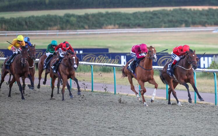 Diamond Bay winning at Lingfield last Racing League 