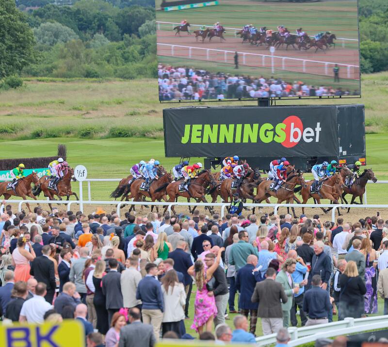 Northumberland Plate Day Racing image and crowd